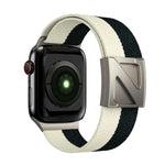 Zweifarbiges Nylon-Armband mit Z-förmigem Magnetverschluss, passend für Apple Watch 46 mm / 49 mm / 45 mm / 44 mm und 42 mm / 41 mm / 40 mm / 38 mm