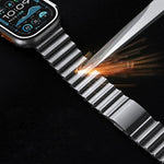 Edelstahl-Uhrenarmband mit Magnetverschluss im Ocean Wave-Design, passend für Apple Watch 46 mm / 49 mm / 45 mm / 44 mm