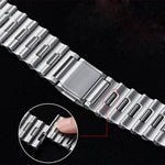 Edelstahl-Uhrenarmband mit Magnetverschluss im Ocean Wave-Design, passend für Apple Watch 46 mm / 49 mm / 45 mm / 44 mm