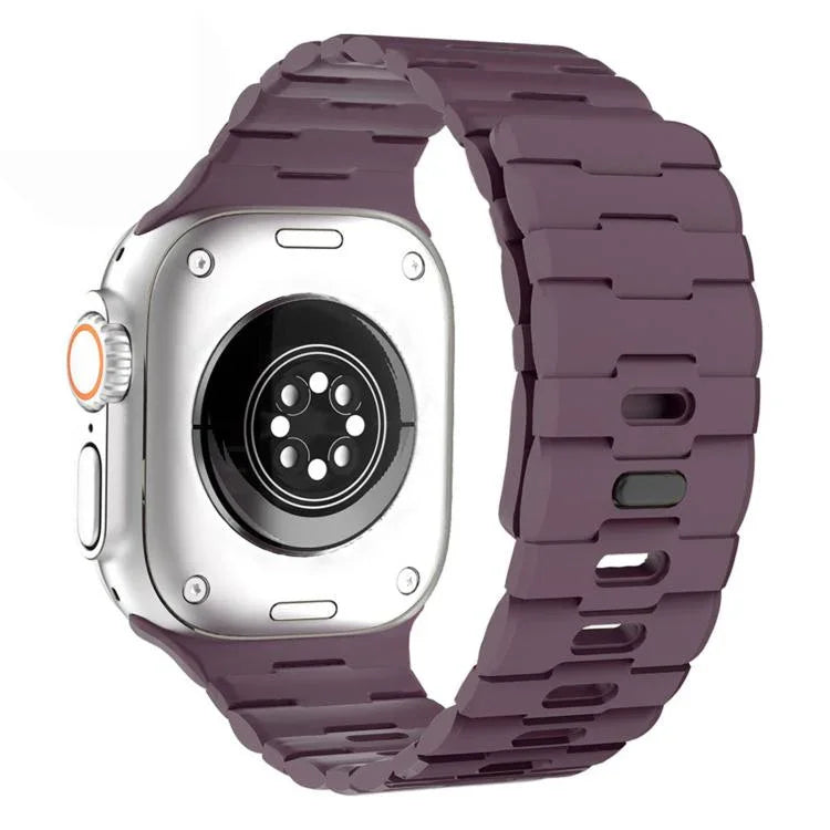 Horse-Embossed Single-Pin Magnetic Silicone Watch Band, For Apple Watch 46mm / 49mm / 45mm / 44mm