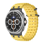 Atmungsaktives Silikonarmband mit Löchern, schwarzer Ringschnalle, passend für Samsung Galaxy Watch8 / Watch8 Classic