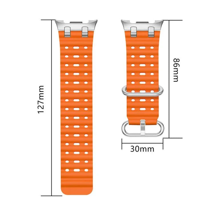 Atmungsaktives Silikonarmband mit Löchern, silbernem Ringverschluss, passend für Samsung Galaxy Watch8 / Watch8 Classic