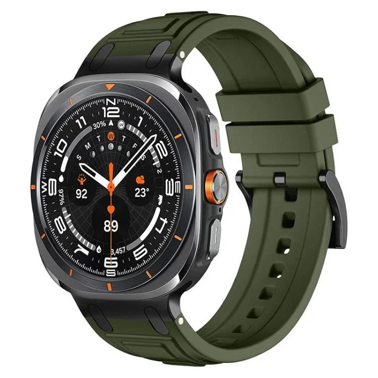 Dreilagiges, robustes Silikon-Armband für Samsung Galaxy Watch Ultra / Ultra 2025