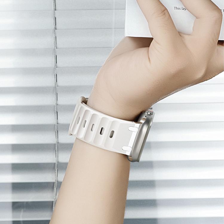 Individuell gestaltetes Stufen-Stil einfarbiges Silikon-Uhrenarmband, Für Apple Watch 49mm / 46mm / 45mm / 44mm