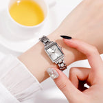 SKMEI 1407 Business Fashion Damenuhr mit Strass, zart und elegant, quadratisch, Zinklegierung, Quarzuhr für Damen, Silber