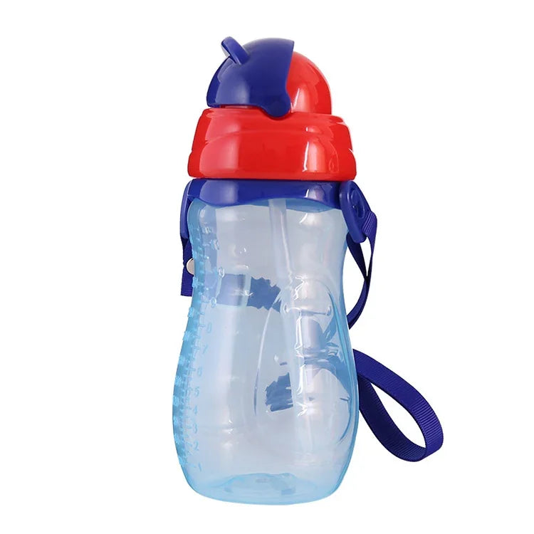 Baby Wasserflasche mit Strohhalm, tragbare Cartoon-Trinkflasche, Sportflasche, Babytrinkbecher