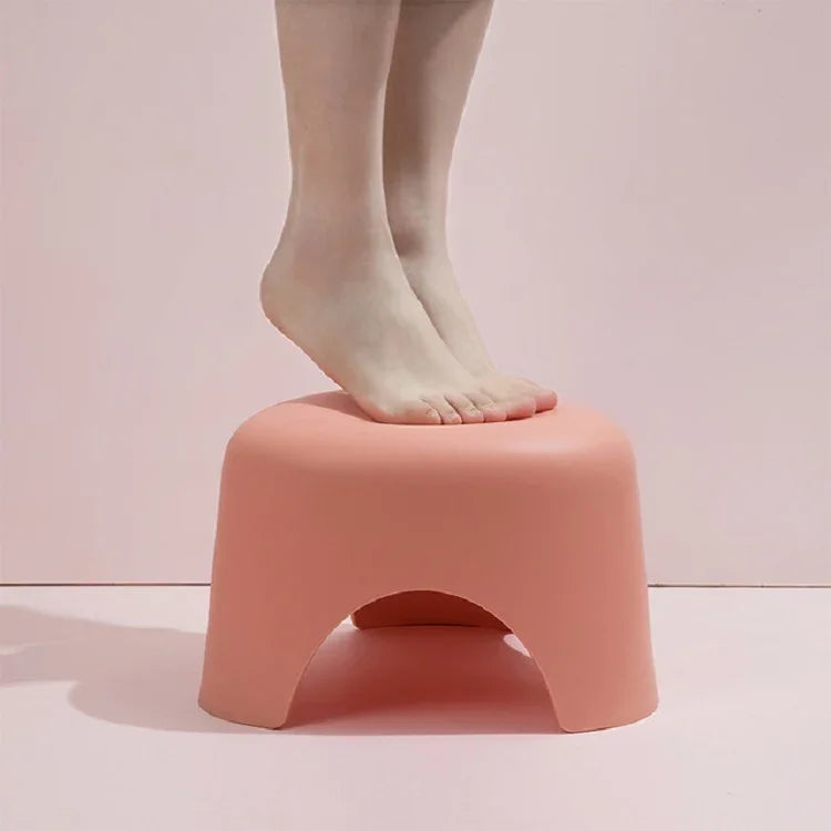 Kinderhocker für Zuhause, Wohnzimmer, Dreieck, kleiner Hocker, rutschfest, kurzer Plastikhocker, klein