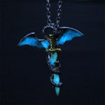 Leuchtender Schmuck Drachen-Schwert Anhänger Halskette Dunkle Anime Halskette