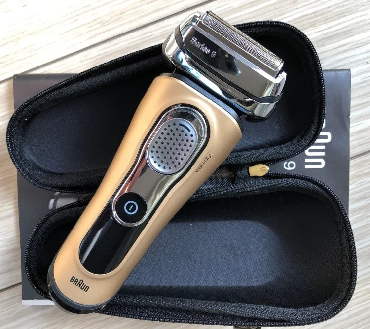 Tragbare Braun-Elektrorasierertasche für die Serien 3000S, 3020S, 3050CC, 3/5/7