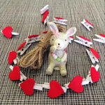 50 Stück Mini Rot Herz Liebe Holz Foto Papier Peg Pin Wäscheklammer Handwerk Postkartenklammern, Postkartenklammern