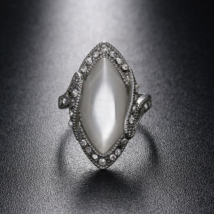 Vintage Weißer Großer Ovaler Opalring für Damen, versilbert, Größe 8