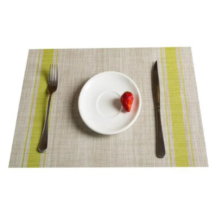 2 Stück strapazierfähige PVC-Tischsets Kaffeetassenunterlage geflochtene rutschfeste Platzsets, Größe: 30x45cm