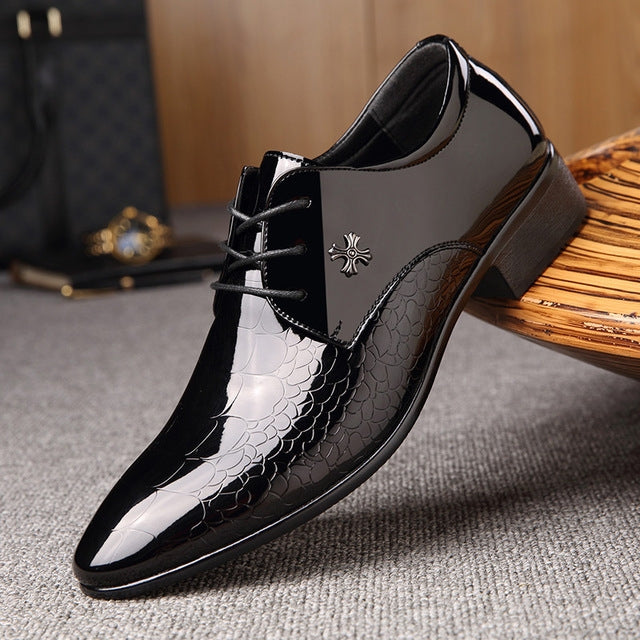 Herren spitze glänzende Lederschuhe mit Krokodilstruktur, 38, 39, 40, 41, 42, 43, 44, 45