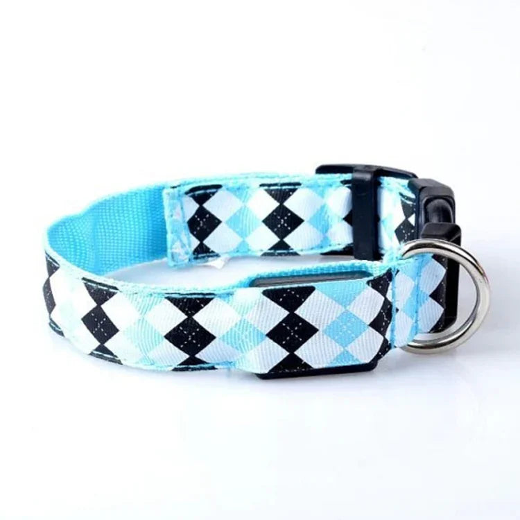 Wiederaufladbares LED-Leuchthalsband mit Karomuster für kleine und mittelgroße Hunde, Größen L und XL