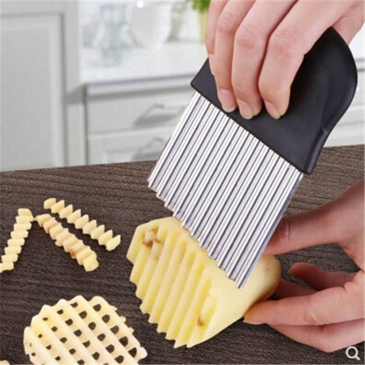LsCook Pommes Frites Schneider Edelstahl Sägeblatt Gezackter Schneider Obst- und Gemüseschneider Wellenmesser Küchengeräte Zubehör, Stil 3