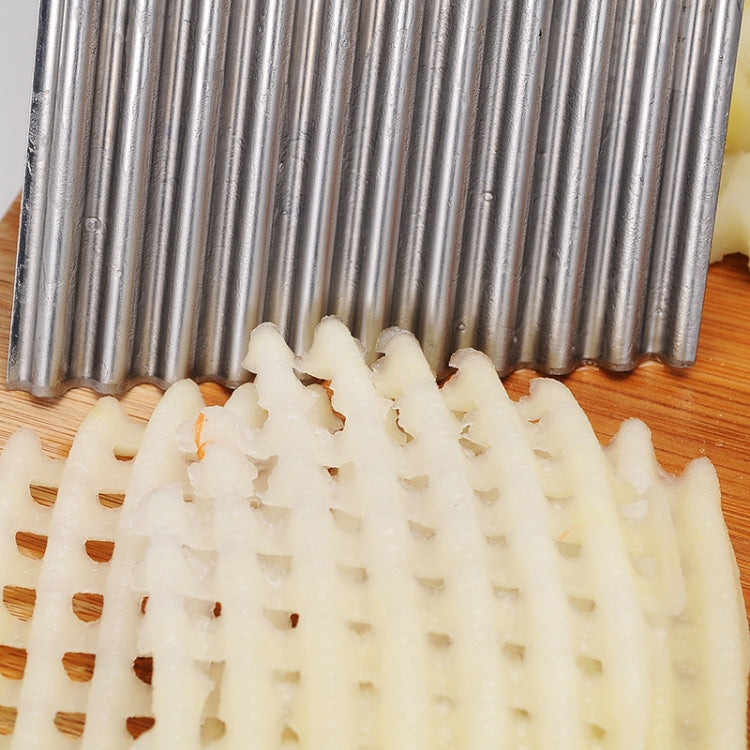 LsCook Pommes Frites Schneider Edelstahl Sägeblatt Gezackter Schneider Obst- und Gemüseschneider Wellenmesser Küchengeräte Zubehör, Stil 3