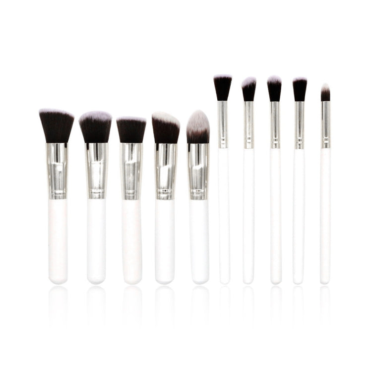 10-teiliges Make-up-Pinselset in Silber/Gold, bestehend aus 10 silber-schwarzen, 10 platinfarbenen, 10 gold-schwarzen, 10 weiß-silbernen, 10 roségoldenen und 10 roségoldenen Pinseln.