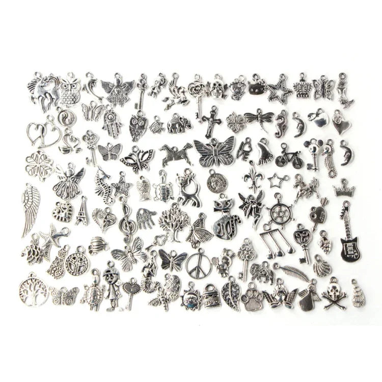 100 Stück gemischte Anhänger für Armbänder in Antiksilber-Optik im europäischen Stil, Modeschmuck, DIY-Charms, handgefertigt