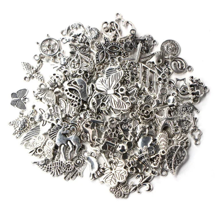 100 Stück gemischte Anhänger für Armbänder in Antiksilber-Optik im europäischen Stil, Modeschmuck, DIY-Charms, handgefertigt