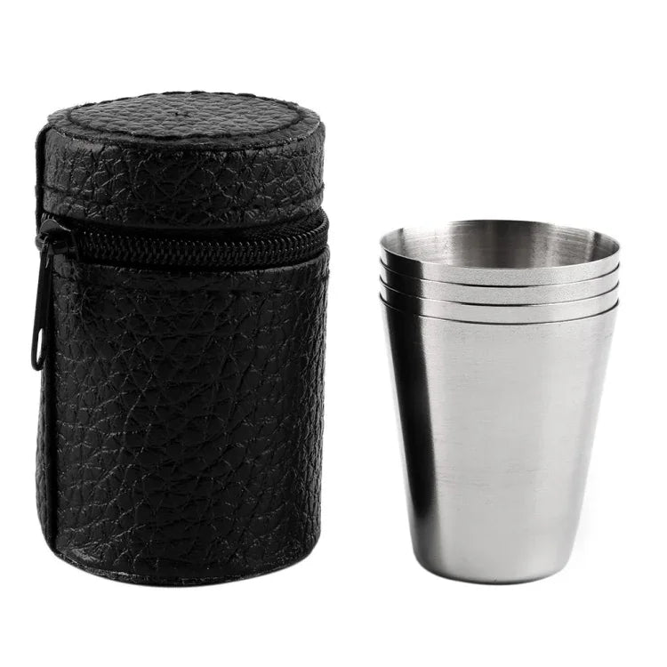 4-in-1 Outdoor Mini-Edelstahltasse Wandern Camping Reise Tragbarer Trinkwasserbecher Set Lederbecher, 30ML