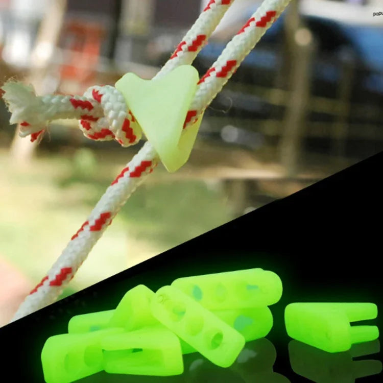 10 Stück leuchtende Zeltschnallen für den Außenbereich, fluoreszierende Zeltdreieckschnallen, Warndreieck, Unfallgefahr, Zeltwindseilspanner, Dreiecksschnalle