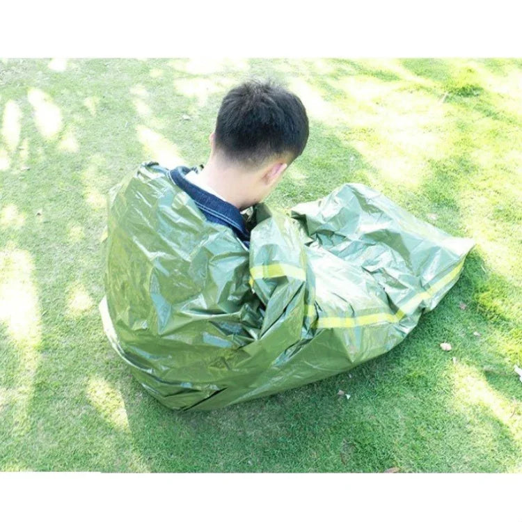 PE-Outdoor-Schlafsack für Katastrophenhilfe & Kälteschutz Wärmeisolierung & Wärme Notfallschlafsack, Grün, Orange