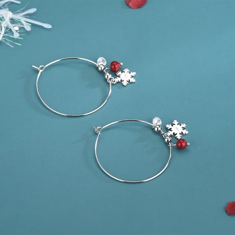 Ohrringe aus 925er Sterlingsilber mit funkelndem Diamanten, roter Kugel und Schneeflockenmotiv – Weihnachtsohrringe