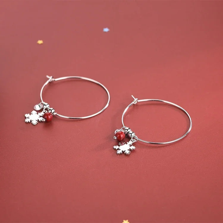 Ohrringe aus 925er Sterlingsilber mit funkelndem Diamanten, roter Kugel und Schneeflockenmotiv – Weihnachtsohrringe