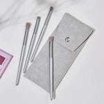 4-teiliges Make-up-Pinselset: Lidschattenpinsel, weiche Borstenpinsel für Details, Verwischpinsel mit Pinselbeutel, Gold, Silber