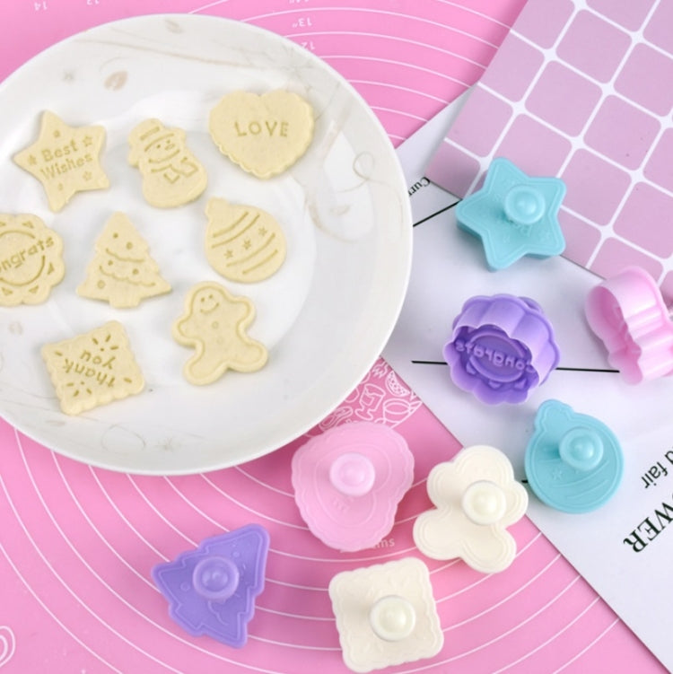 4-in-1 dreidimensionale Fondant-Kekspresseform, Zufällige Stil-Lieferung, Presskuchenform