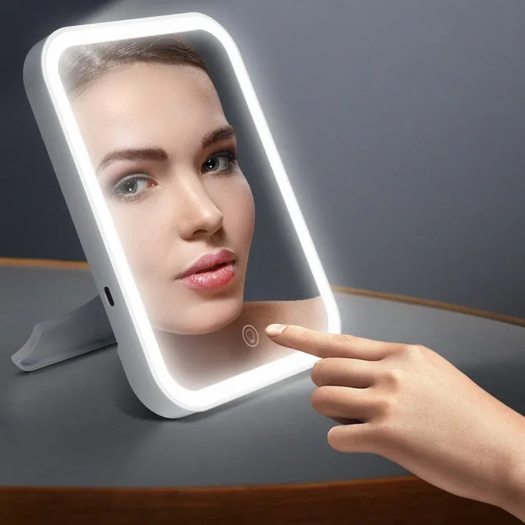 2 Stück LED-Schminkspiegel mit Lampe Fülllicht Studentenwohnheim Desktop Ankleidespiegel Weiblich Faltbarer tragbarer kleiner Spiegel,Stil:, Ladefunktion einfarbiges Licht (Weiß), Ladefunktion einfarbiges Licht (Pink), Plug-in einfarbiges Licht (Weiß)
