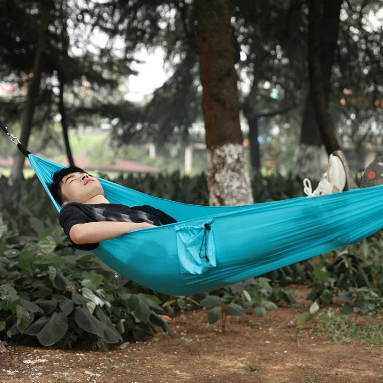 Outdoor Hängematte Camping Nylon Einzelschaukel, zufällige Farblieferung, 0.9x2.45m zufällige Farbe