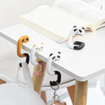 2 St. Schultaschenhaken für den Schreibtisch, abnehmbarer Taschenaufhänger für das Büro, Panda, kleine rosa Katze, Waschbär, Kätzchen