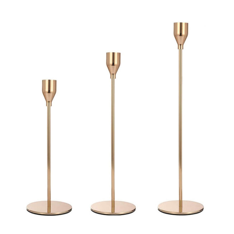 3 PCS / Set Wohndeko Hochzeit Schmiedeeisen Kerzenhalter, Stil: 3 PCS / Set Dicker Boden (Rosenrot), 3 PCS / Set Dicker Boden (Silber), 3 PCS / Set Dünner Boden (Schwarz), 3 PCS / Set Dünner Boden (Imitationsgold), 3 PCS / Set Dünner Boden (Silber) ...