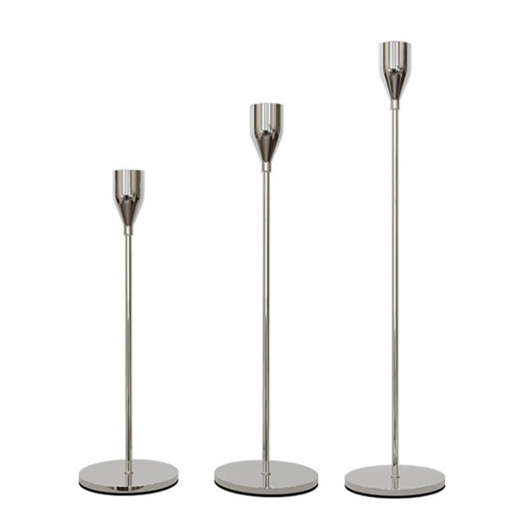 3 PCS / Set Wohndeko Hochzeit Schmiedeeisen Kerzenhalter, Stil: 3 PCS / Set Dicker Boden (Rosenrot), 3 PCS / Set Dicker Boden (Silber), 3 PCS / Set Dünner Boden (Schwarz), 3 PCS / Set Dünner Boden (Imitationsgold), 3 PCS / Set Dünner Boden (Silber) ...