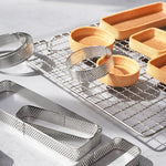 BN1006 Edelstahl Mousse-Ring verdickt perforierte Kuchenform DIY Backwerkzeuge, Liebe (8 cm), Rechteck (11 cm), Rechteck (12 cm), Rechteck (18 cm), Quadrat (7,4 cm), Quadrat (8,4 cm), Quadrat (9,9 cm), Quadrat (12 cm)