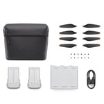 Das Original Fly More Kit Plus für DJI Mini 3 Pro enthält 3850 mAh Akkus, Propeller und Ladestation.