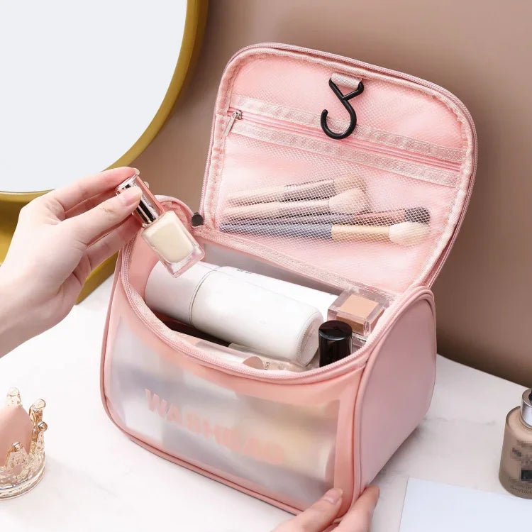 PVC-Kosmetiktasche, durchscheinend, mattiert; PU-Badetasche mit Klappverschluss