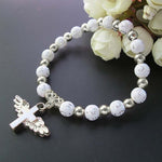 Goldgeprägtes Acryl Engel Kreuz Perlenarmband, Blau, Weiß, Rosa, Silber