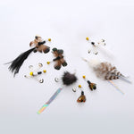 Katzenspielzeug mit simulierten Insektenfedern, Ersatzkopf, Glöckchen, schwarz-brauner Schmetterling, schwarzer Paillettenkäfer, weißschwänziger Käfer, braune Hühnerfeder