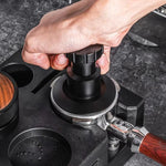 Verstellbarer Impact-Kaffeestampfer mit Gewindebasis Federbelastetes Espresso-Stempelwerkzeug, 51 mm, 53 mm