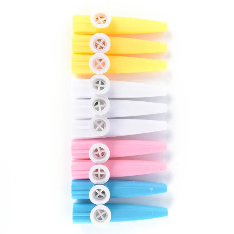 10 Stück Kazoo aus Kunststoff, Begleitinstrument für Kinder, Farbauswahl zufällig, 10 Stück Kazoo