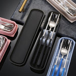 3 Stücke / Set Tragbares Edelstahl Besteck Kreativ Set Essstäbchen Löffel Gabel Geschenk, Stahl, Schwarz, Pink, Rot, Blau