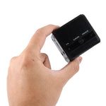 Weltweit universeller Reiseadapter mit versteckbaren Steckern & eingebauten Dual-USB-Ladeports für US, UK, AU, EU
