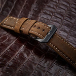 Crazy Horse Layer Mattiertes schwarzes Lederarmband mit Dornschließe, Größe: 26 mm